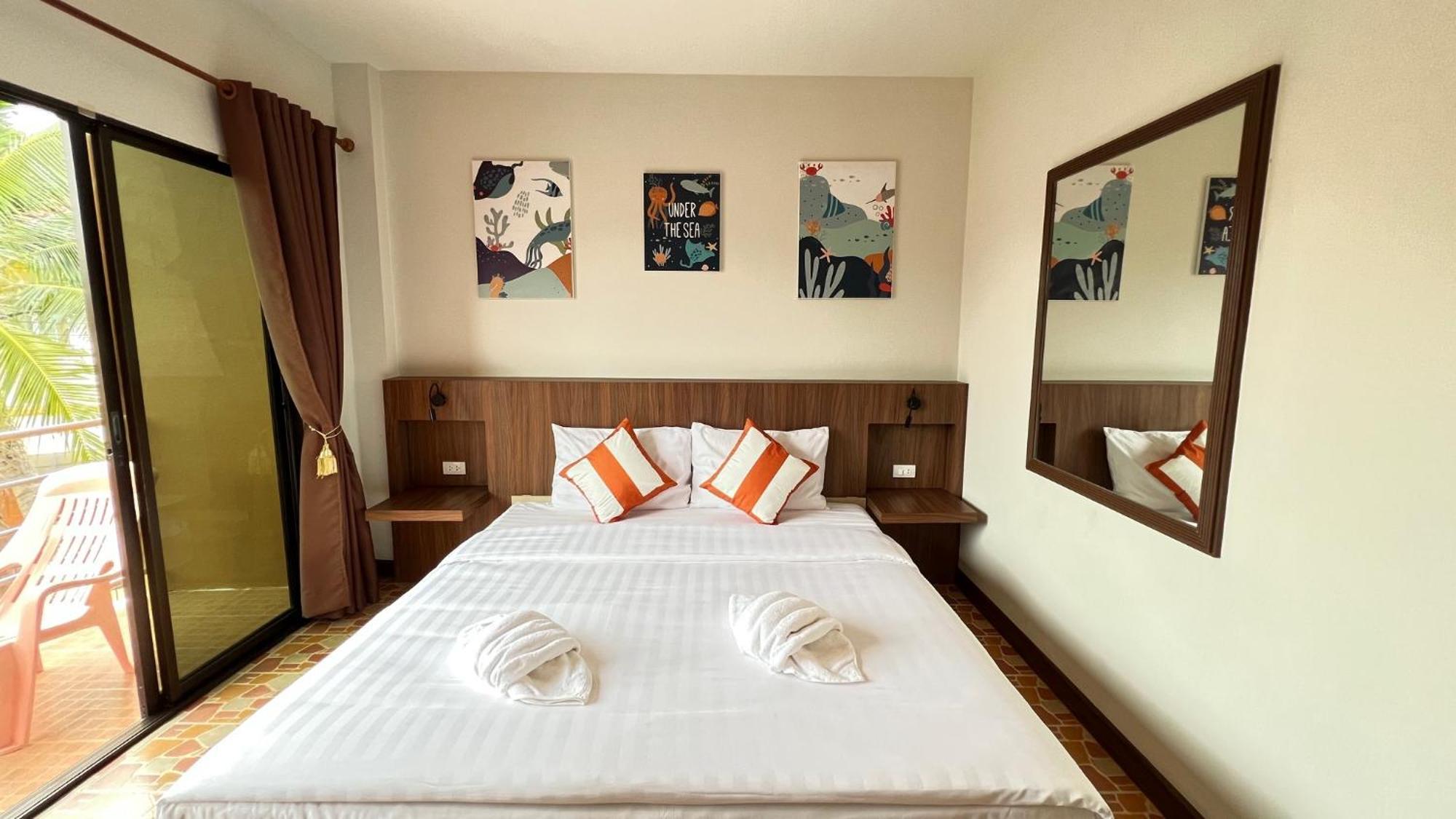 Hotel My Friend'S House Karon Extérieur photo
