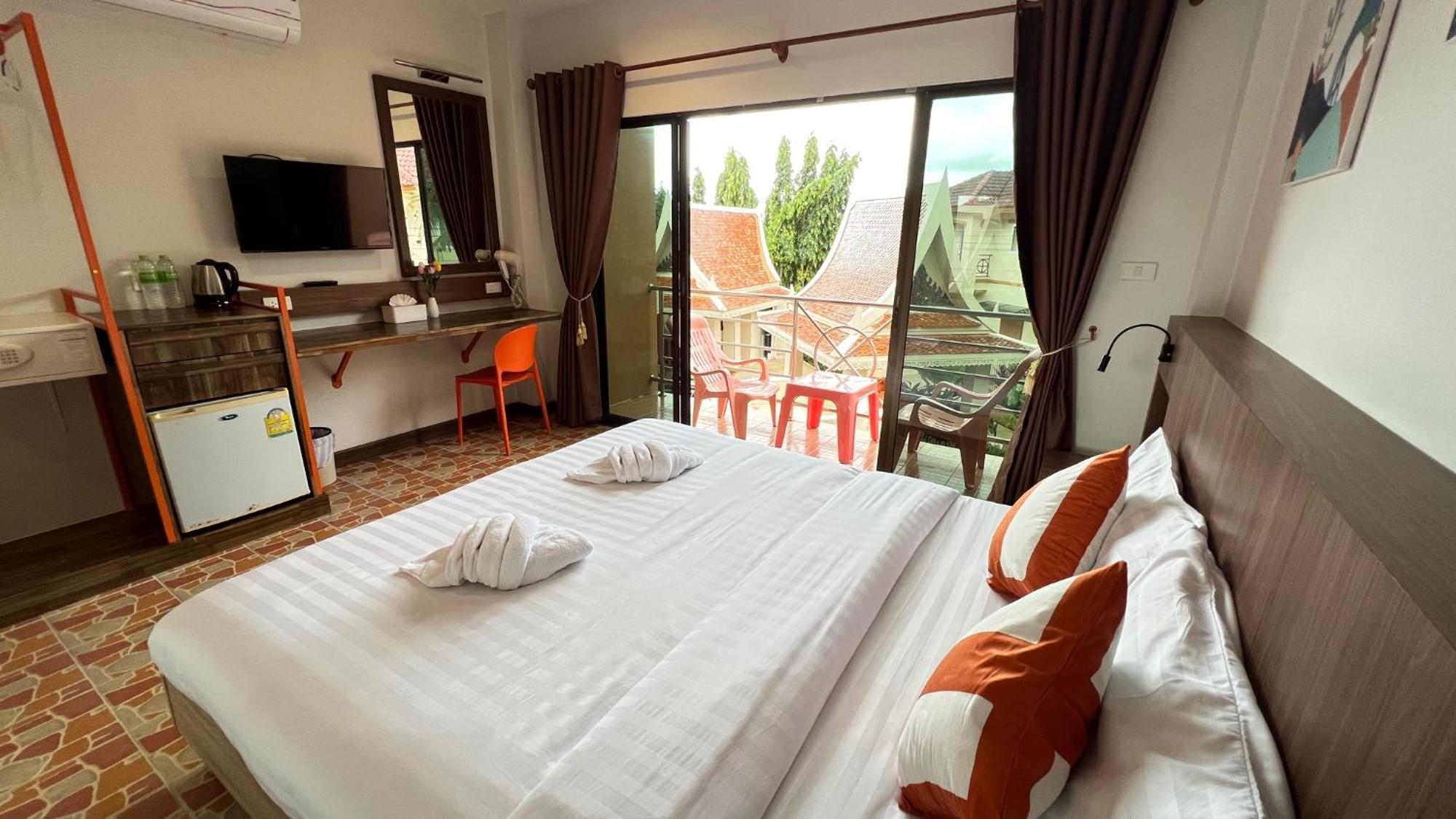 Hotel My Friend'S House Karon Extérieur photo