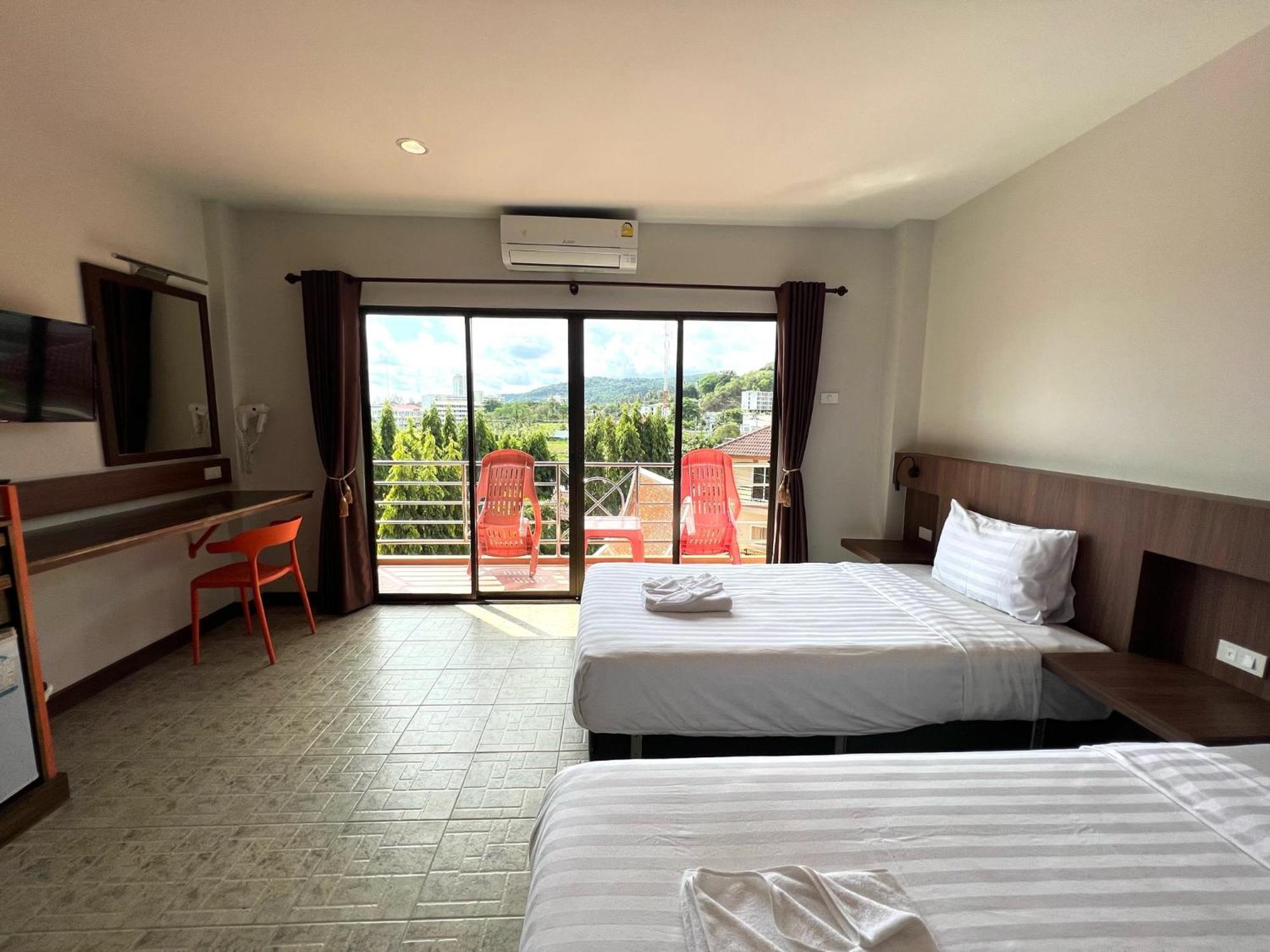 Hotel My Friend'S House Karon Extérieur photo