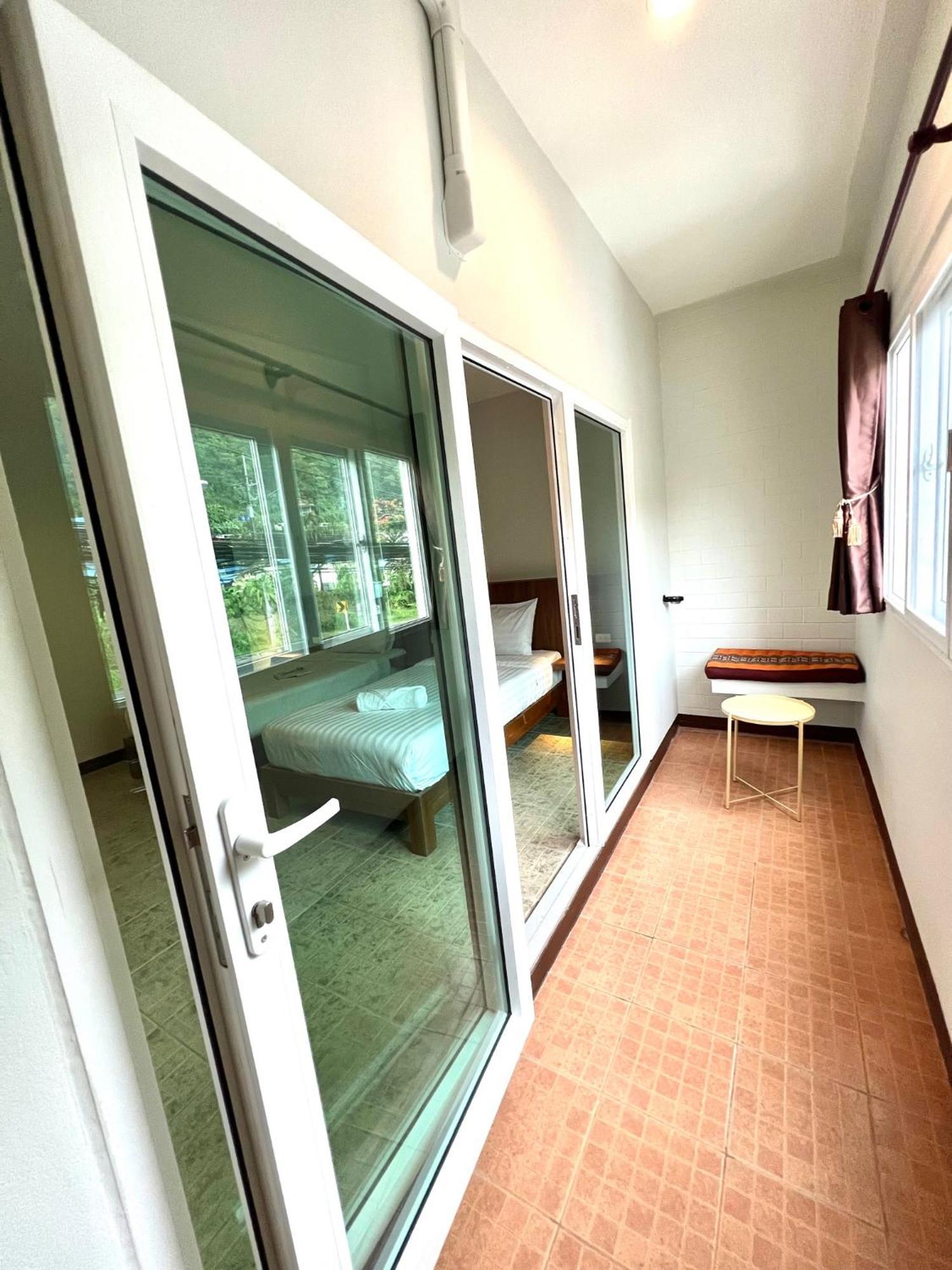 Hotel My Friend'S House Karon Extérieur photo